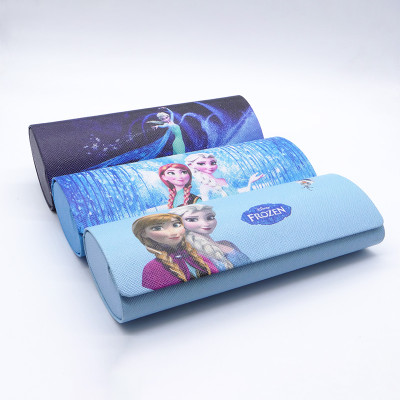 Футляр для очков на магните "Ледяное сердце" shiroki